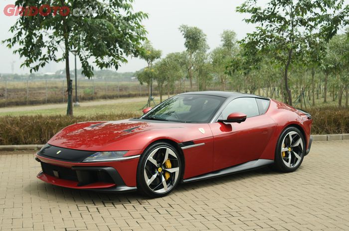 mobil baru, supercar, Ferrari, rasa berkendara, Ferrari 12Cilindri, Tenaga Sampai 830 PS, Nyetir Ferrari 12Cilindri Ternyata Menenangkan