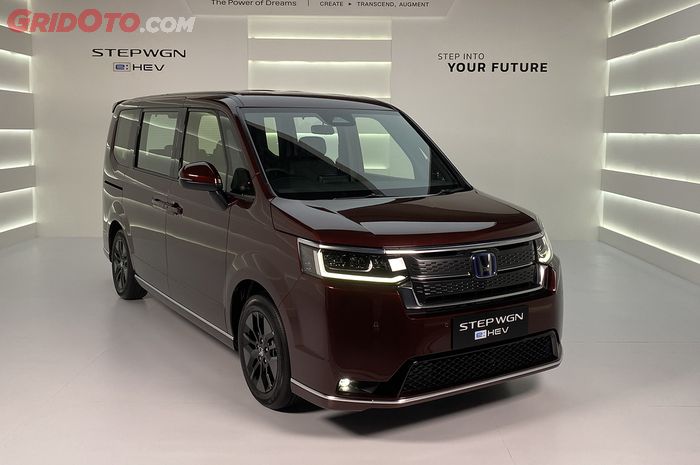 mobil baru, eksterior, honda, honda step wgn, first impresion, Honda Step WGN Hybrid Punya Tampilan Ganteng, Ada Fitur Uniknya Lho