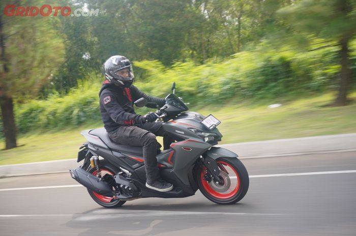 motor baru yamaha, harga aerox 155, Yamaha Aerox Alpha, Aerox Alpha, Aerox Alpha Turbo, Update Harga Yamaha Aerox Alpha September 2025, Ada 4 Tipe Termurah Rp 29,9 Juta
