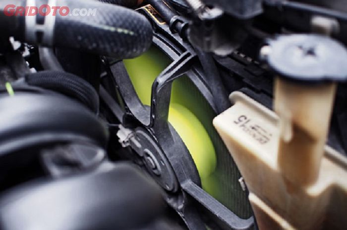 dampak, air radiator, Overheat, radiator coolant, kipas pendingin, Kipas Radiator Mobil Mati, Ini Dampak Terhadap Sistem Pendingin