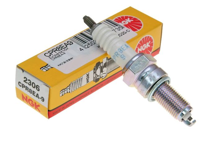 motor matic, busi, busi motor, busi motor matic, tanda busi minta ganti, tanda busi motor minta ganti, tanda busi motor matic minta ganti, busi motor matic minta ganti, Ini Tanda Busi di Motor Matic Perlu Diganti Dengan Yang Baru