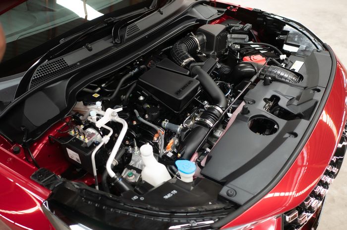 mesin mobil, mobil bekas, oli mesin, oli kental, oli mesin kental, oli mesin turbo, kenapa mesin turbo tidak boleh pakai oli kental, penyebab mesin turbo gak boleh pakai oli kental, Hati-hati, Ternyata Mesin Turbo Mobil Bekas Nggak Boleh Pakai Oli Kental