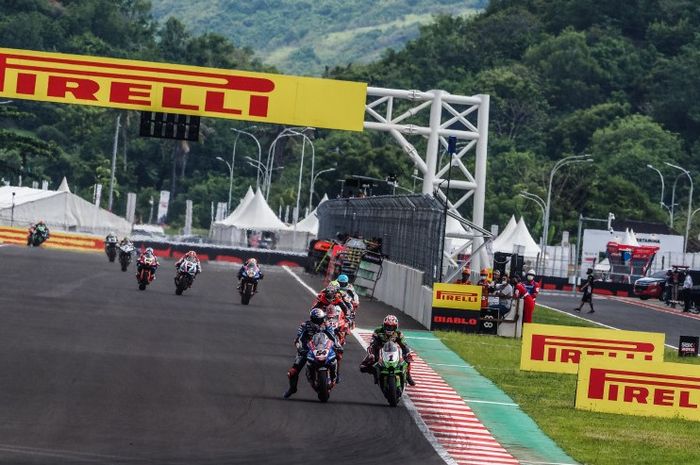 wsbk, jonathan rea, WorldSBK, Toprak Razgatlioglu, Alvaro Baustista, Tiga Bintangnya Hilang, Masa Depan Ajang WSBk di Ujung Tanduk?