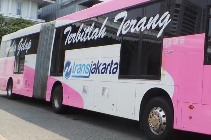transjakarta, transportasi umum, pramono anung, ASN Jakarta, ASN Naik Transportasi Umum, Ketok Palu, ASN Jakarta Wajib Naik Transportasi Umum Tiap Hari Rabu