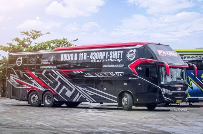 Smartphone, power bank, Bus AKAP, kabin bus, Sedikit yang Masih Paham, Ini Alasan Kenapa Dilarang Ngecas Power Bank di Kabin bus