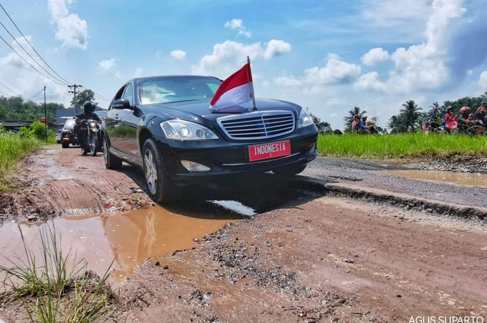 jalan rusak, lapor jalan rusak, Lapor Kerusakan Jalan, Aplikasi Jalan Rusak, Aplikasi Jalan Kita, Simpan Aplikasi Ini, Berguna Buat Lapor Jalan Rusak Agar Segera Ditangani Pemerintah