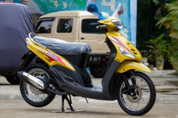 warna kuning, bodi, yamaha mio, striping, mio sporty, Restorasi, Mio lawas, Striping dan Body Ori Yamaha Mio Lawas Warna Ini Jadi Buruan, Harga Tembus Jutaan