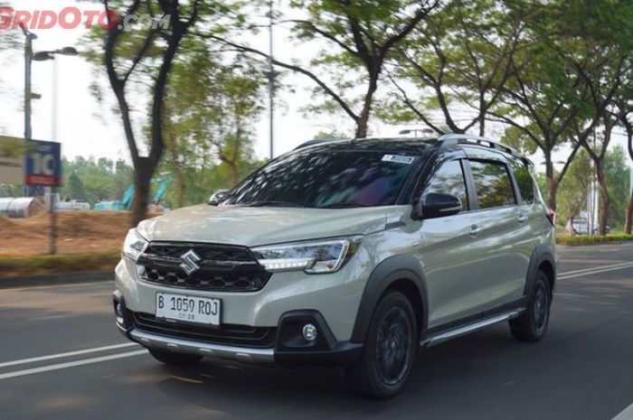 Suzuki XL7, suzuki xl7 bekas, mobil bekas keluarga, Mobil Bekas Suzuki XL7, Harga mobil bekas Suzuki XL7 2020, Berfitur Canggih dan Tangguh, Mobil Bekas Suzuki XL7 Harganya Segini