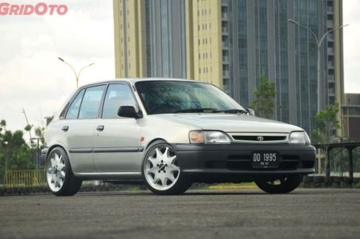 toyota, hatchback, yaris, toyota starlet, arti nama starlet, Jadi Mobil Legendaris di Indonesia, Ini Arti Nama Toyota Starlet