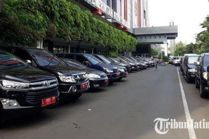 kendaraan pribadi, pajak kendaraan, kendaraan dinas, Biar Paham, Ini Alasan Pajak Kendaraan Dinas TNI-Polri Tidak Kena Pajak