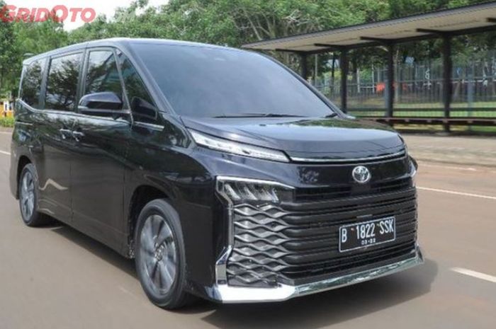 mobil baru, toyota voxy, voxy, harga toyota voxy, high mpv, Cocok Buat Keluarga Mapan, Segini Harga Toyota Voxy per April 2025