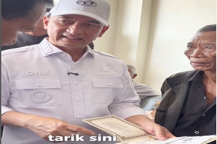 Balik nama kendaraan, Pemutihan Pajak Kendaraan Banten, Cabut Berkas Kendaraan, Wagub Banten, Achmad Dimyati Natakusumah, Bukan Urusan Pemilik, Wagub Banten Instruksikan Samsat Begini Soal Cabut Berkas Balik Nama Kendaraan