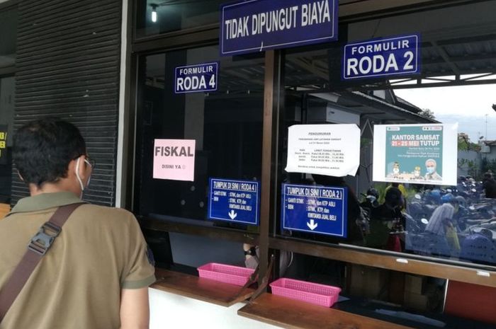 bayar pajak, tilang elektronik, ETLE, pajak kendaraaan bermotor, samsat, Sebagian Samsat Sudah Ada Posko ETLE, Kena Blokir Tinggal Lakukan Ini