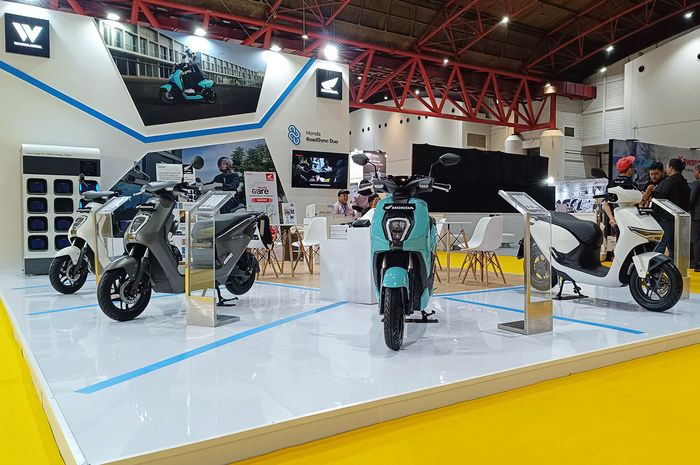 Honda EM1 e:, Honda EM1 e, Honda EM1 e: Plus, Honda ICON e:, PEVS 2025, Periklindo Electric Vehicle Show (PEVS) 2025, Honda CUV e: Roadsync Duo, Honda Baik Hati, Tiga Motor Listriknya Kena Diskon Jutaan Rupiah di PEVS 2025