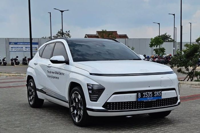 mobil listrik, hyundai kona, kona, Harga Hyundai Kona, kona electric, Anak Muda dan Gen Z Cocok Pakai Ini, Intip Kelebihan Serta Update Harga Hyundai Kona Electric