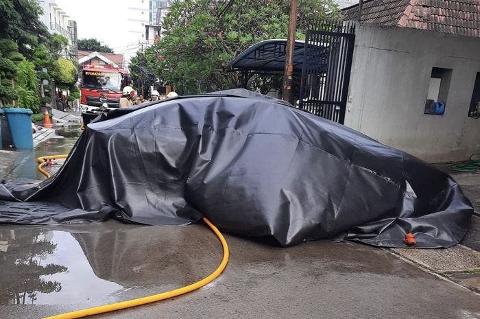 baterai, mobil listrik, apar, kebakaran mobil listrik, Khawatir Kebakaran Mobil Listrik, Harus Sedia APAR Jenis Khusus Ini