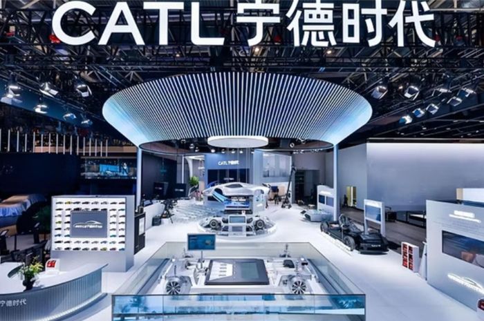 mobil listrik, CATL, baterai listrik, CATL Produsen Baterai China Berharap Maret 2026 Bisa Produksi di Sini