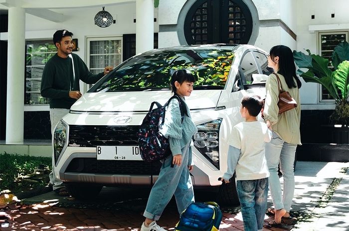 Hyundai, Stargazer, Hyundai Stargazer, Hyundai SmartSense, Hyundai Bluelink, Hyundai Stargazer Bisa Bikin Anak Anti Tantrum Selama Perjalanan, Ikuti Cara Ini