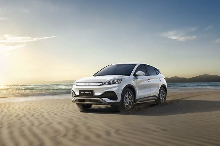 Mobil Listrik Murah, Atto 3, BYD Atto 3 Advanced STD, BYD Atto 3 Termurah, Fitur BYD Atto 3, BYD Atto 3 Versi Rp 300 Jutaan Meluncur, Fitur-fitur dari Varian Atas Disesuaikan