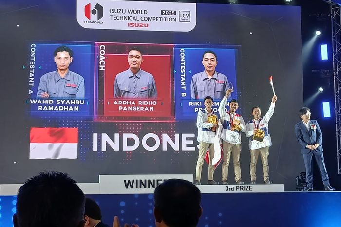 isuzu d-max, isuzu, Mekanik Isuzu, Kompetisi Mekanik Isuzu, I-1GP 2025, Mekanik Isuzu Indonesia Naik Podium di Ajang Kompetisi Dunia, Kalahkan 15 Negara Lain