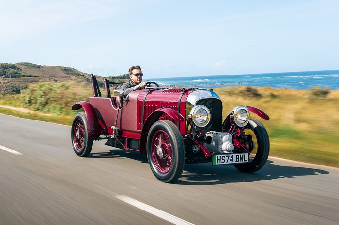 Bentley, mobil baru, mobil listrik, Bentley Blower, Bentley Blower Junior, Percaya Tidak? Bentley Klasik Versi Mungil Ini Gak Minum Bensin