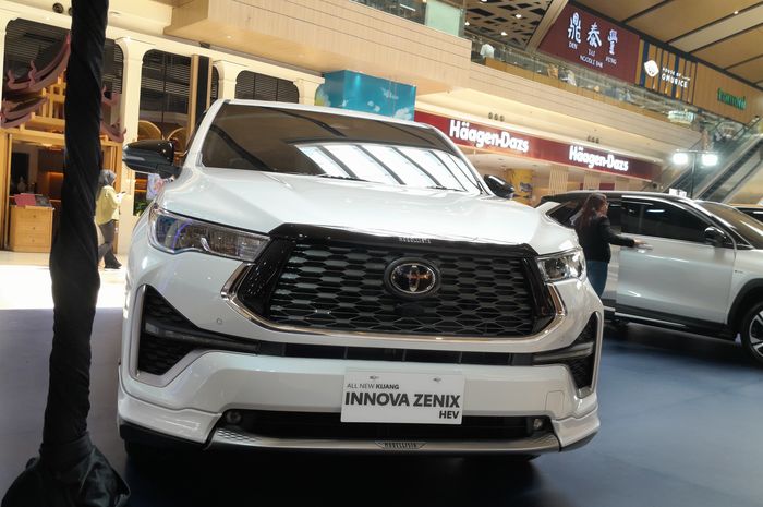 mobil baru, toyota astra motor, penjualan toyota, Jap Ernando Demily, 5 Penopang Toyota di Semester I 2025 , Nomor Satu Hampir Setengah Abad