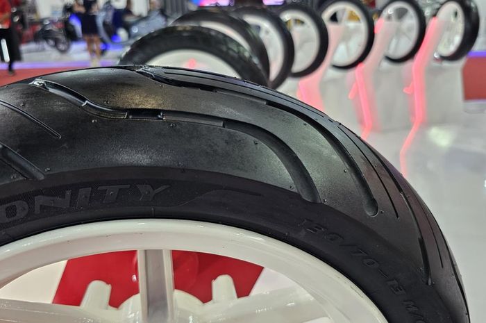 ban motor, PT Gajah Tunggal Tbk, zeneos, Zeneos Ionity, jakarta fair 2025, Resmi Meluncur, Ban Zeneos Ionity Kini Tersedia Ukuran 13 Inci