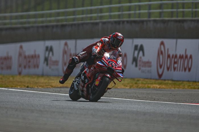 MotoGP, mugello, motogp italia, pecco bagnaia, Bukan Cakram, Ini Penyebab Bagnaia Mendadak Kencang di Practice MotoGP Italia 2025