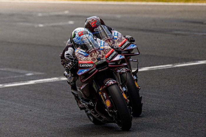 MotoGP, Marc Marquez, motogp italia, pecco bagnaia, race direction, Marquez dan Bagnaia Dipanggil Race Direction Usai Balapan MotoGP Italia 2025, Ada Apa Nih?