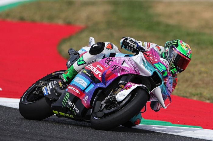 MotoGP, Maverick Vinales, aleix espargaro, franco morbidelli, Sampai Diledekin Aleix Espargaro, Franco Morbidelli Dianggap Main Kotor Lagi di MotoGP Italia 2025