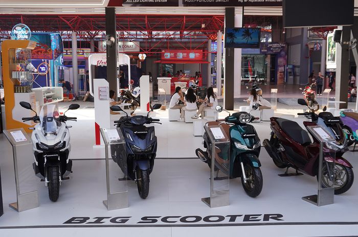 promo motor honda, wahana makmur sejati, Diskon motor Honda, Jakarta Fair Kemayoran 2025, Diskon Kredit Honda, Spesial Promo, Honda BeAT Sampai PCX 160 Disembelih Rp 2 Juta dan Ada Potongan Tenor 5 Kali