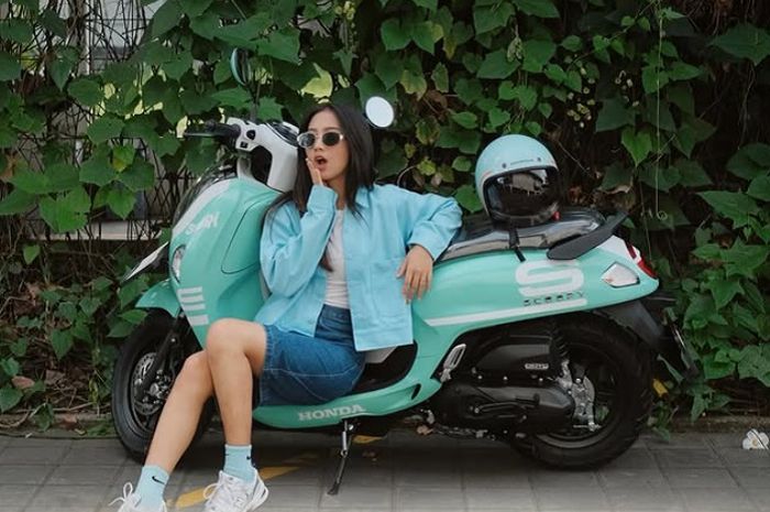 scoopy, astra motor yogyakarta, scoopy special edition, scoopy edisi spesial, scoopy modifikasi, Selisih Harga Tak Sampai Rp 1 Juta, Scoopy Edisi Spesial Hadir Khusus Buat Wong Jogja, Warna Seger!