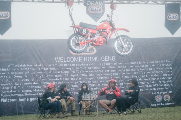 artis, poppy sovia, trail, Geng Tril Tua Indonesia, Arisan Tril Tua, Arisan Tril Tua Ke-8, Hadir di ATT 8 Bali, Artis Poppy Sovia Ikut Coba Jalur Off-Road dan Sirkuit Balap