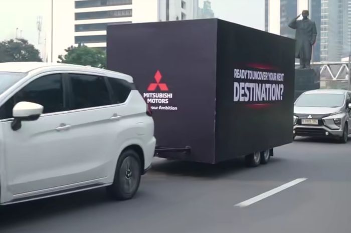 mitsubishi, mobil baru mitsubishi, Mystery Box, Mitsubishi DST Concept, Mystery box Mitsubishi, Kotak Misteri Mitsubishi Bikin Penasaran, Konsumen dari Kalimantan Sudah Pesan Duluan