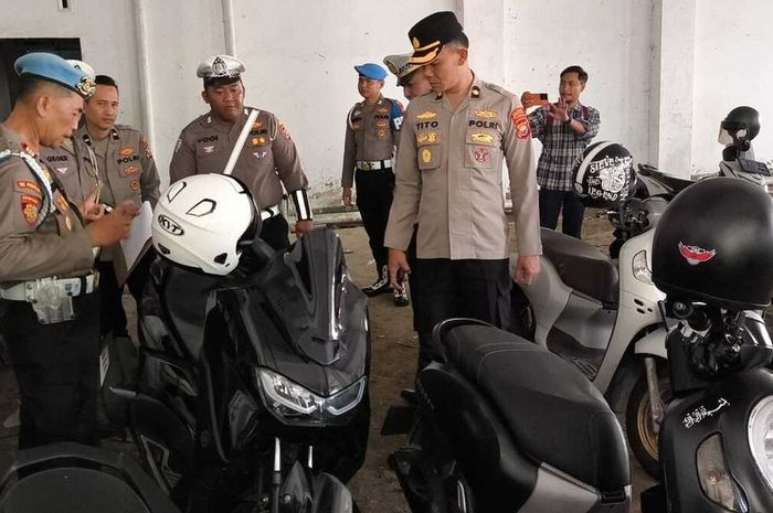 razia polisi, operasi patuh, razia besar-besaran, Knalpot Brong, Razia di Bengkulu Sasar Anggota Polisi, Ada yang Keciduk Pakai Knalpot Brong