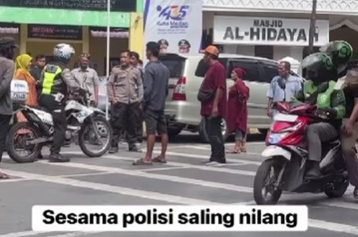 tilang, stnk, kota medan, polisi ditilang, polisi tilang polisi, Cekcok Polisi Tilang Polisi di Medan, Kejadian Sebenarnya Seperti Ini