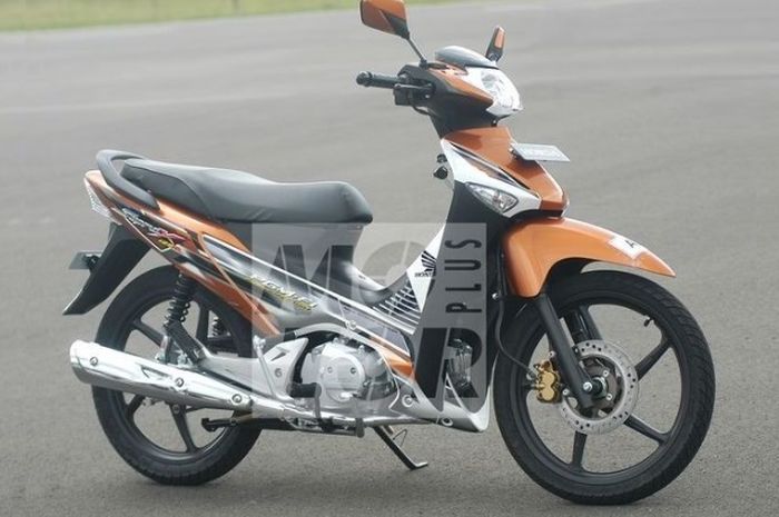 honda supra, rx king, supra x 125, harga honda supra, sejarah honda supra, supra x 125 fi, Nostalgia Honda Supra Era 2000, Ternyata Harga Dulu Ngalahin Motor Sport, RX King Masih Lebih Murah