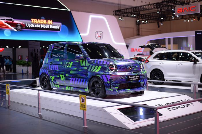 honda, mobil listrik, mobil konsep, Super EV Concept, Mobil Konsep Listrik Honda Mejeng di GIIAS 2025, Mungil dan Futuristik