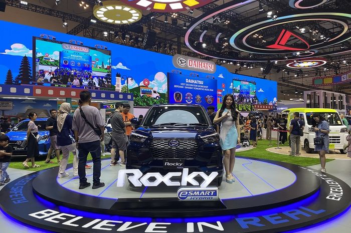 daihatsu, pt astra daihatsu motor, perang harga, GIIAS 2025, Perang Harga Makin Panas, Daihatsu Pilih Terapkan Strategi Ini
