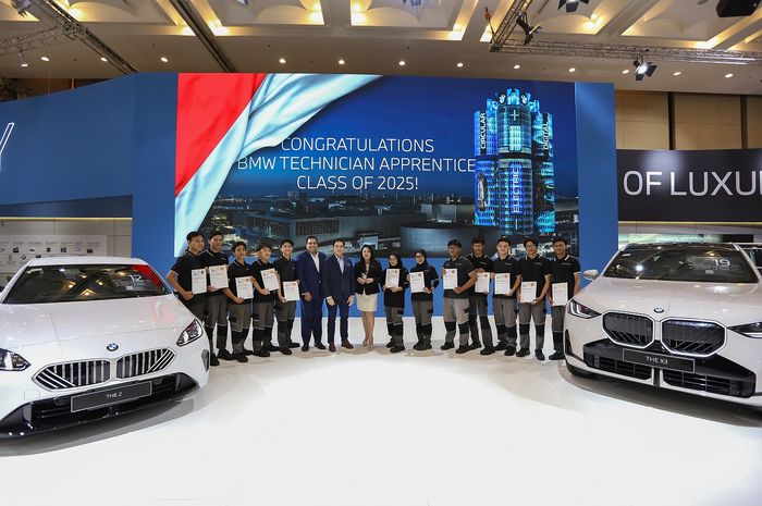 bmw group indonesia, Jodie O’tania, GIIAS 2025, Peter Sunny Medalla, Mahalingam Maganderalingam, Penampilan BMW di GIIAS 2025 Beda dari Biasanya, Spotlight Bukan di Mobil Baru Tapi di Sini