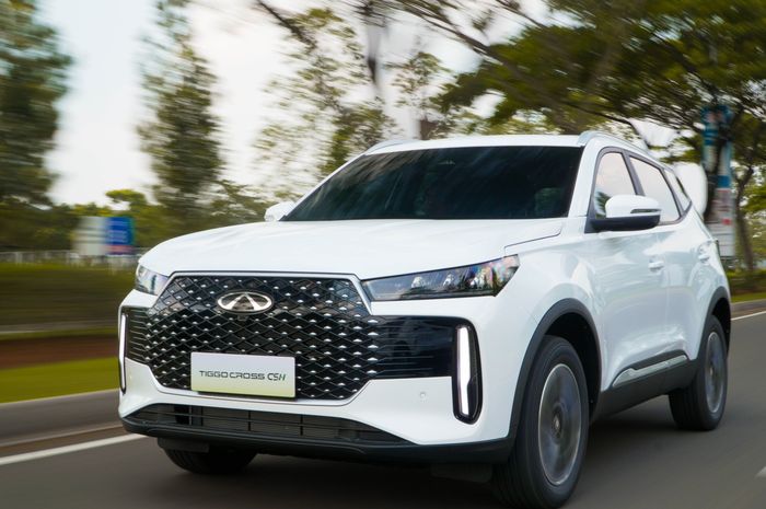 Chery Tiggo Cross, Chery Tiggo Cross Hybrid, Chery TIGGO Cross CSH Hybrid, Chery Tiggo Cross CSH Hybrid Comfort, SUV Hybrid Rp 200 Jutaan, SUV Hybrid Rp 200 Jutaan Meluncur di Ujung GIIAS 2025, Konsumsi BBM Tembus 30,3 Km/Liter