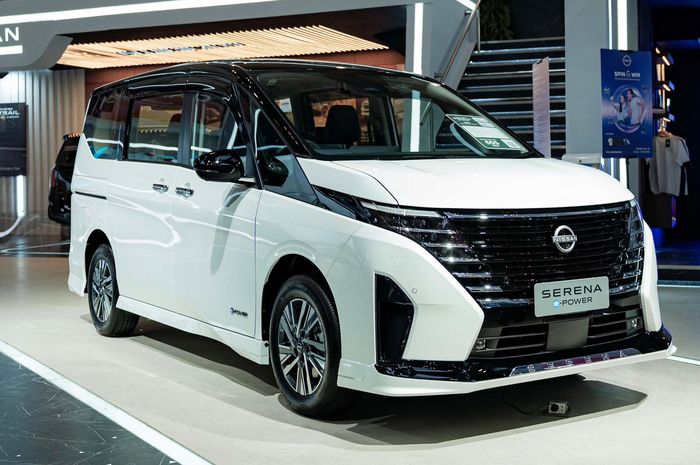 giias, nissan serena, Serena e-Power, Nissan Serena e-Power, GIIAS 2025, Nissan Serena e-Power Masih Curi Perhatian Pengunjung GIIAS 2025