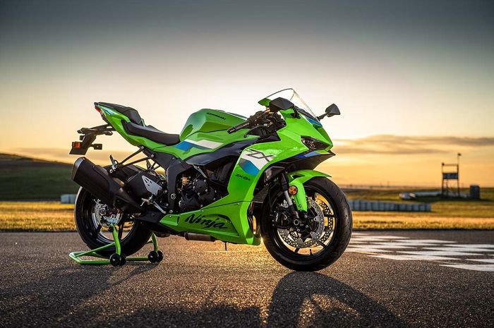 ninja, moge kawasaki, harga moge, harga motor kawasaki, ninja moge, Selain Ninja ZX-6R yang Baru Upgrade, Ini Deretan Ninja Versi Moge yang Dijual di Indonesia Plus Harganya