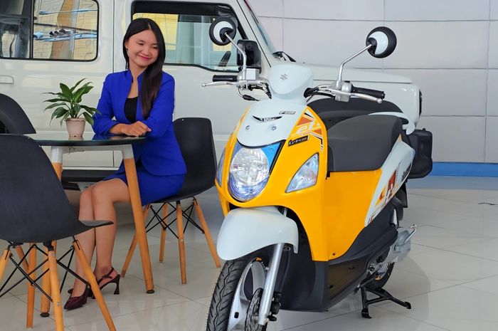 honda scoopy, motor baru suzuki, suzuki lets, Yamaha Fazzio, matic retro, Suzuki Luncurkan Matic Retro Lawan Honda Scoopy dan Yamaha Fazzio, Bentuk Familiar?