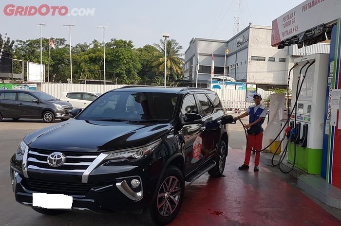 pertamina dex, diskon pertamina dex, diskon harga bbm, Diskon BBM Pertamina, Diskon Harga Solar, Pemilik Mobil Diesel Full Senyum, Ada Diskon Harga BBM Pertamina Segini Sampai Akhir Agutus 2025