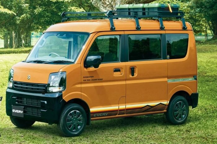 suzuki carry, campervan, kei car, suzuki every, Suzuki Every J Limited, Konsumsi BBM 15 Km/Liter, Saudara Suzuki Carry Ini Tampil ala Campervan Kalcer