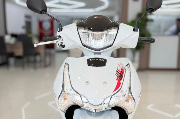 thailand, motor bebek, motor baru, honda supra x 125, honda wave 125, Versi Spesial Saudara Honda Supra X 125 Tampil Sporty, Efisiensinya Tembus 71 Km/Liter