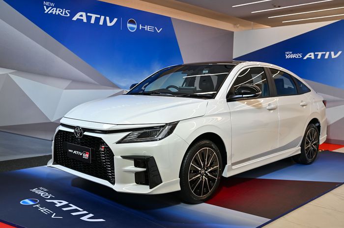 toyota, toyota vios, hybrid, gr sport, toyota yaris ativ, Toyota Vios Sudah Hybrid Lengkap Sama GR Sport, Dapat Apa Saja?