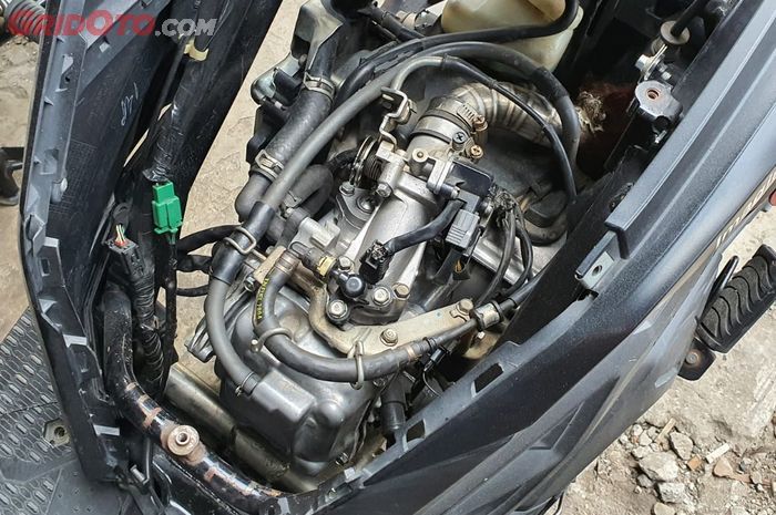 honda, vario 125, oli palsu, Nolimit Speed Cibinong, Akibat Oli Palsu, Pemilik Vario 125 Rogoh Kocek Jutaan Cuma Buat Ini