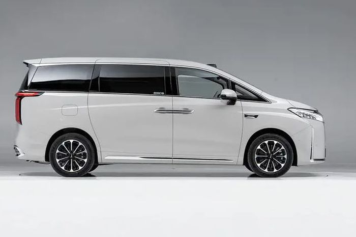 toyota alphard, phev, Luxury MPV, Wey Gaoshan 7, Lebih Bertenaga dari Toyota Alphard PHEV, Inilah Luxury MPV Baru Wey Gaoshan 7 dari GWM